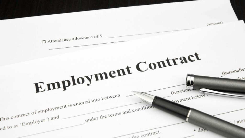 employment contract uae
